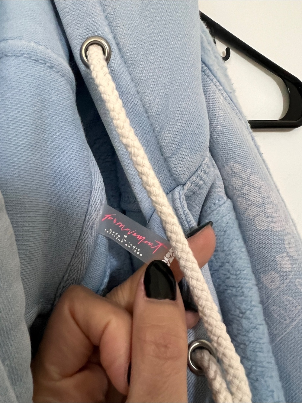 New❤️Free People FP movement Blue Appliqué Stripe Hoodie M - Picture 9 of 9